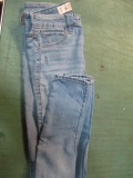 Hollister Women's Jeans 35 25x28 - con 694