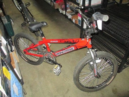 Mongoose Ravage Bike - will not ship - con 317