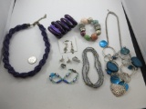 Assorted Jewelry - con 668