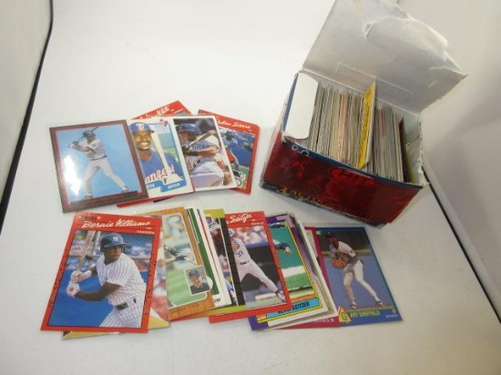 Sports Cards - con 880