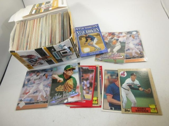 Sports Cards - con 880