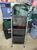 Step Stool - Will NOT be Shipped - con 651