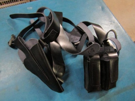 Leather Holster With 2 Clip Holders - Adjustable Straps - new - con 980
