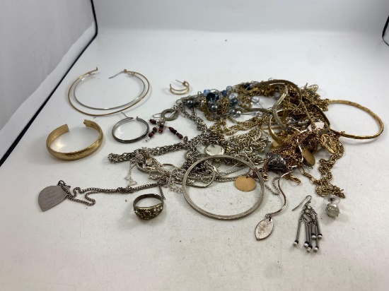Assorted Tangled Piece Jewelry - con 668