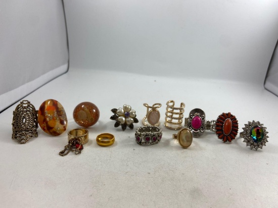 Assorted Rings - con 668