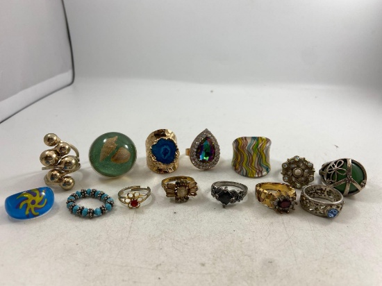 Assorted Rings - con 668