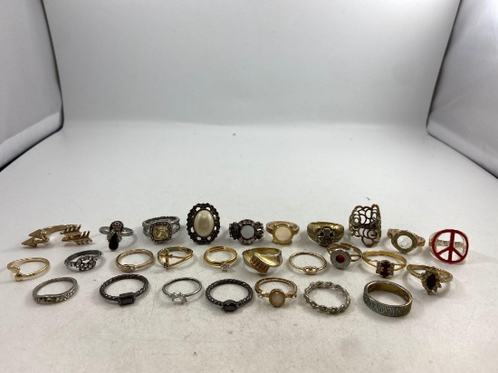 Assorted Rings - con 668