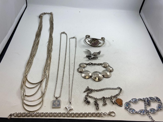 Assorted Jewelry - con 668