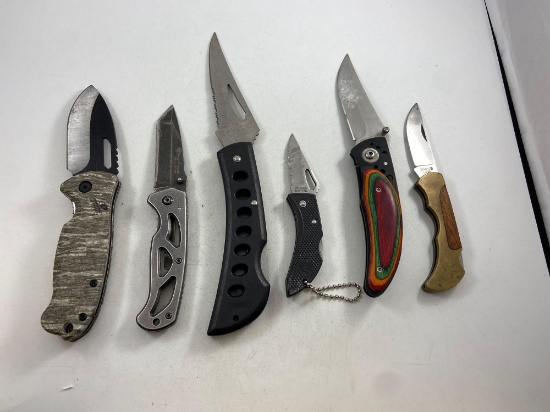Assorted Knives - con 653