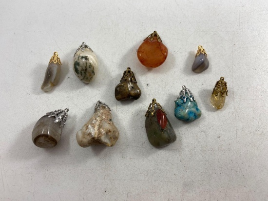 Assorted Rock Pendants - con 754