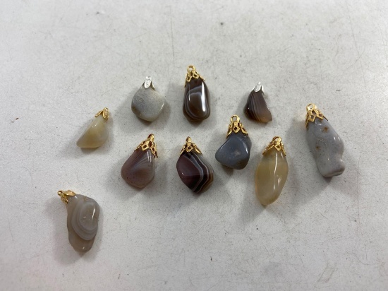 10 Botswana Agate Pendants - con 754