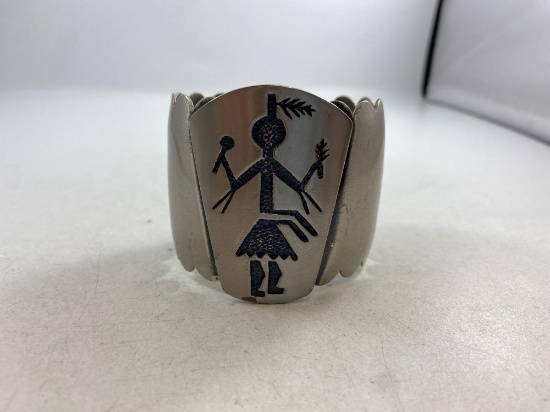 Unknown Metal - Native American Ladies Bracelet - con 3