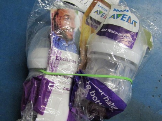 New Philips Avent 402 Bottle - Two -- will not ship - con 982k
