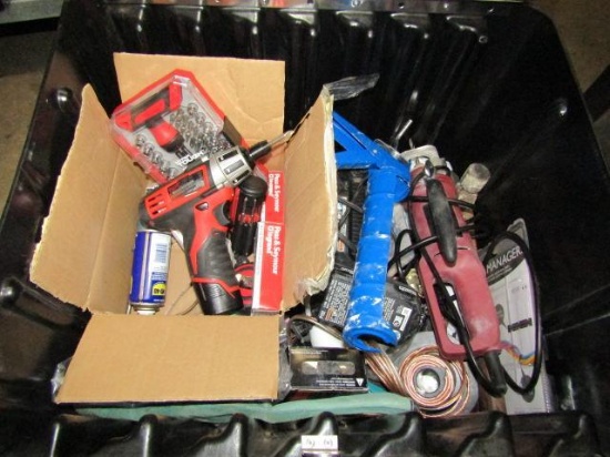 Milwaukee Compact Driver - Cutout - Power Tool Ryobi Chargers and More - con 868