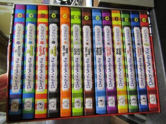 Diary of a Whimpy Kid - Full 1-13 Bookset - Never Read - con 868