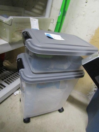 Airtight Pet Containers - New - Puppy Pads - will not ship - con 868