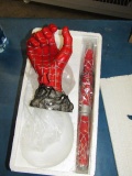 Spiderman Hand with dagger - New - con 980