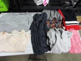 Women's Clothing - L and XL - con 754