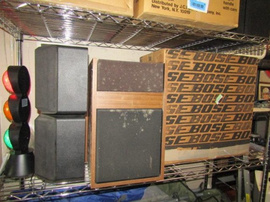 Two Sets of Vintage Bose Speakers - will not ship - con 10