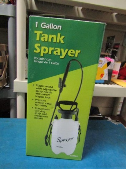 One Gallon Sprayer - Like New _ Not shipped _ con 413