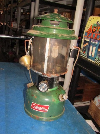 Vintage Coleman Lantern - Con 671 - Will Not Be Shipped
