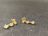 14k Gold and Diamond Dangle Earrings - con 668