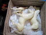 Vintage White/Gray Breyer Family - con 1074