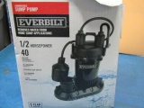 New - Everbilt Suubmersible Sump Pump - 1/2 hp 40 Gallons Per Minute - con 317