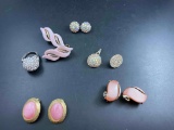 Vintage Assorted Earrings and Necklace - con 1068