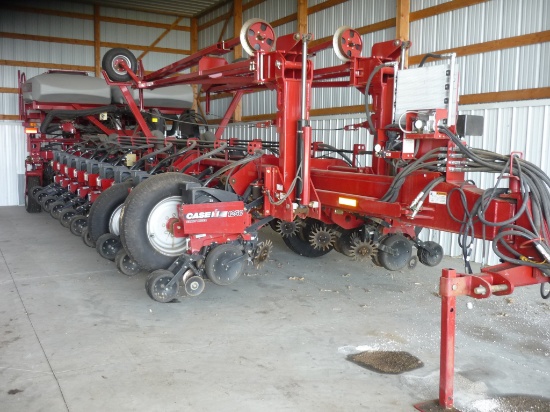 2011 CIH 1250 24-30 Planter