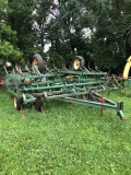 John Deere 1010 Flat Fold 22.5' Field Cult