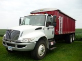 2007 International 4300 SBA Grain Truck