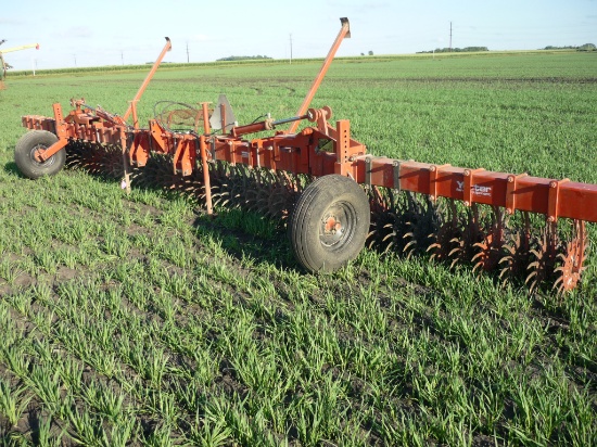 Yetter 3630 30' Rotary Hoe