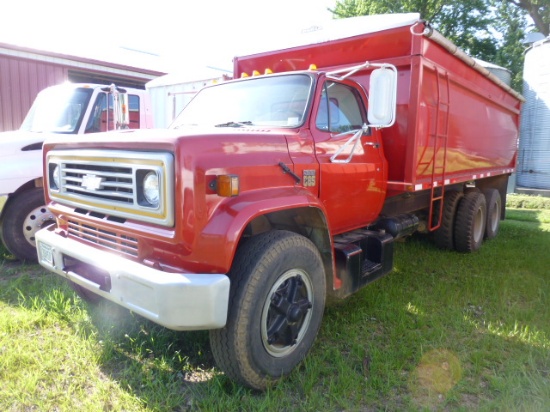 1974 Chevy C-65 Grain Truck