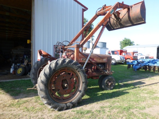 1956 IH 400 Gas Tractor