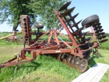 IH 490 24' Tandem Disc
