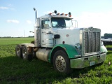 1982 Peterbilt Semi Tractor