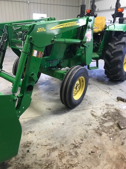 John Deere 5065 E Tractor