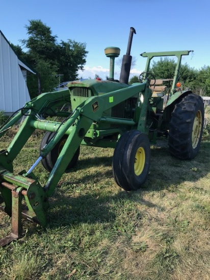 John Deere 4010 Tractor