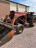 IH 756 D Tractor