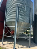 1000 bu. Cone Bottom Holding Tank