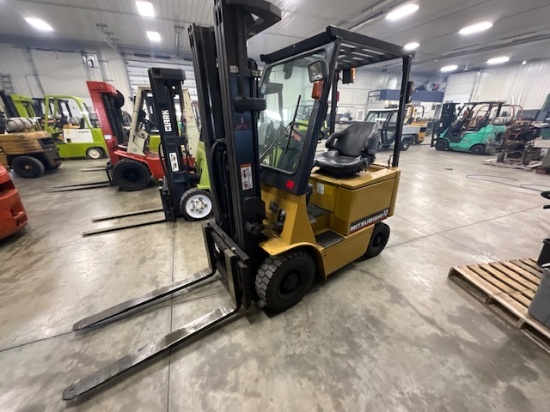 Mitsubishi F31 3-Stage Forklift, electric