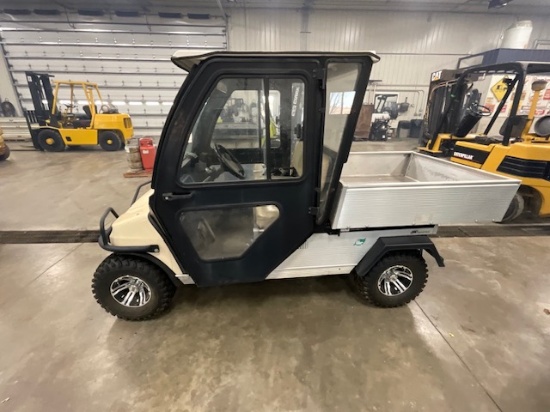 Club Car Carry-All 252 Electric Utility Vehicle w/box