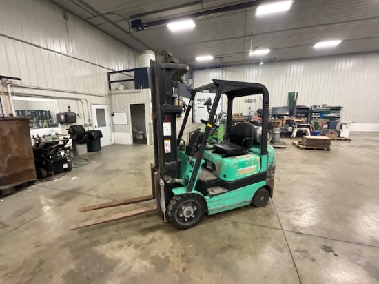 Mitsubishi FGC20 2-Stage Forklift
