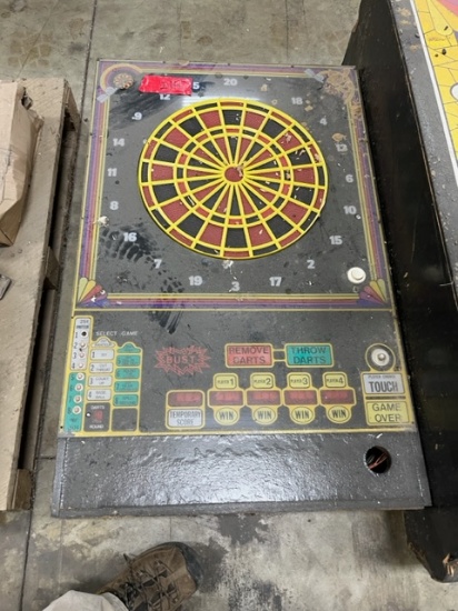 Arcade Dart Game