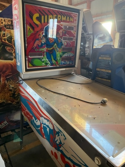 Superman Pinball Arcade Game