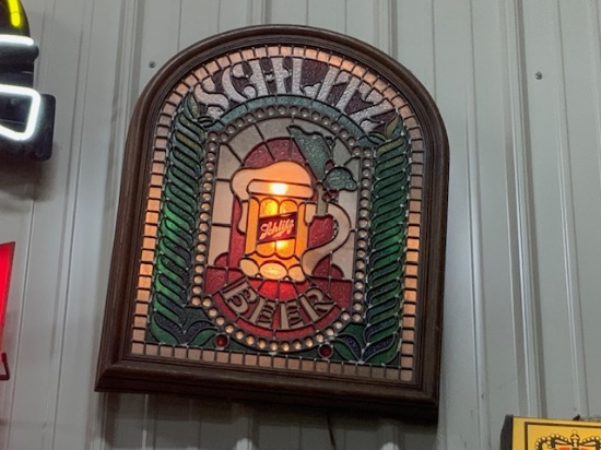 Schlitz Lighted Sign 22x25