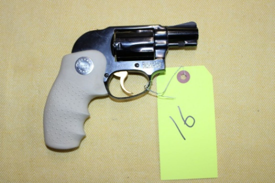 Smith & Wesson Hammerless .38 Special Revolver