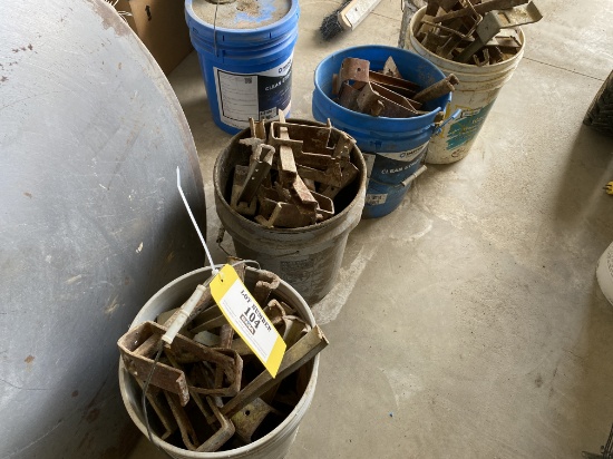 Waller clamps, (4) buckets