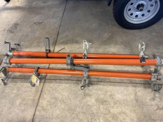 Cross arm extenders